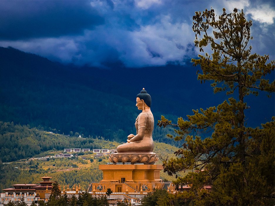 Bhutan Tour Package: Luxury in the Land of Happiness