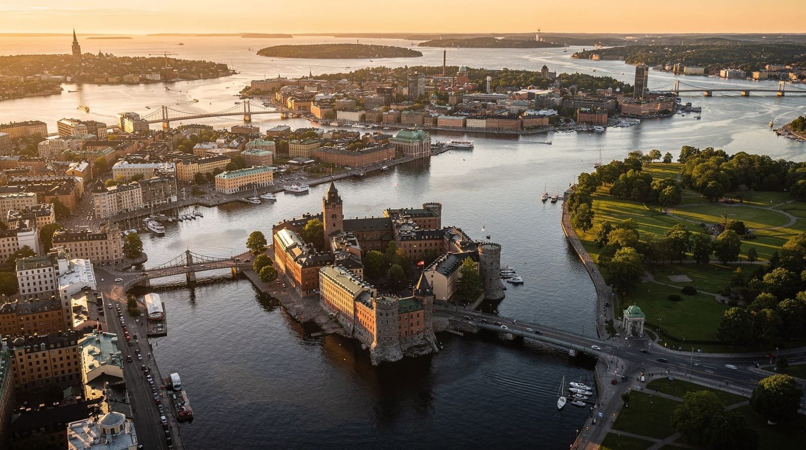 The city on fourteen islands